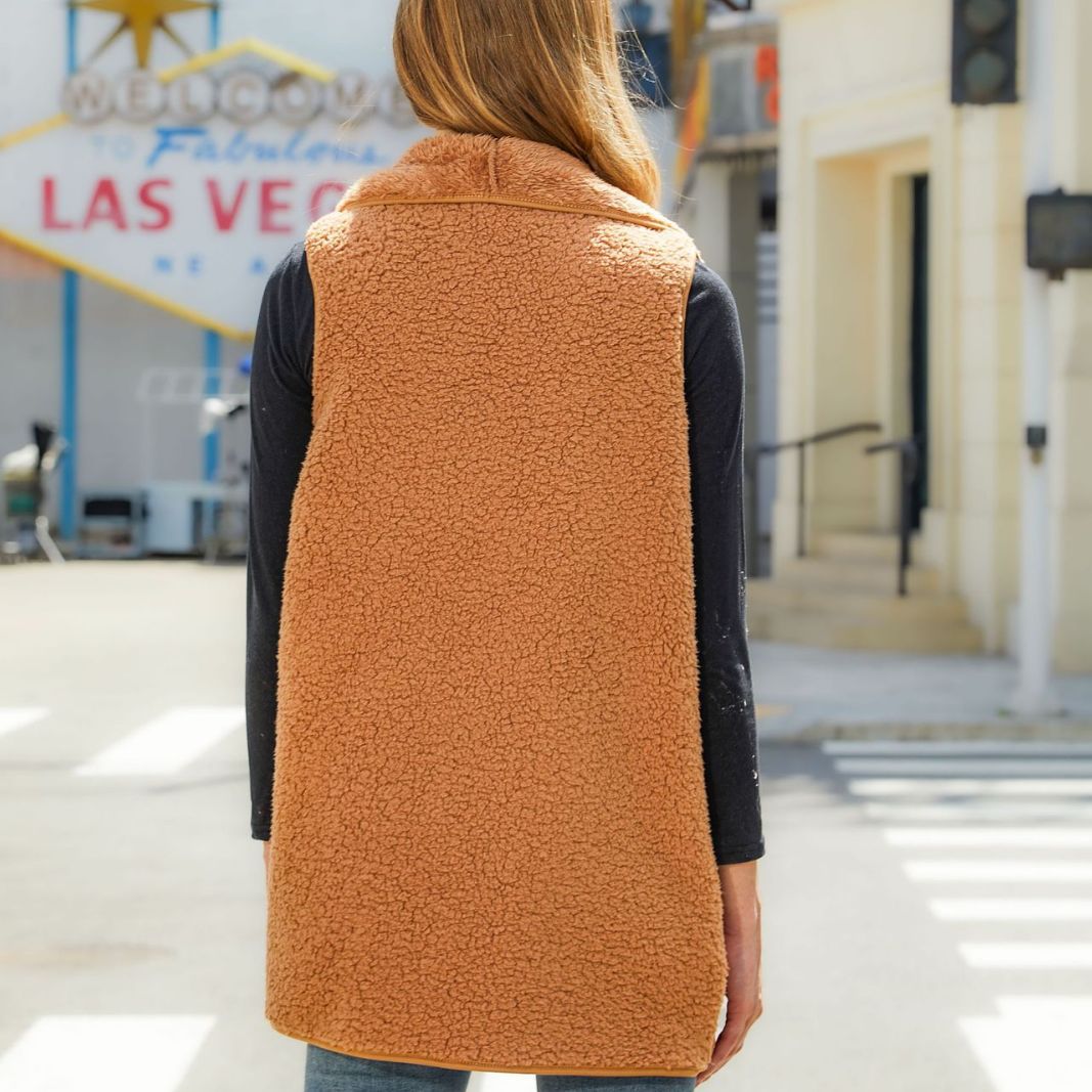 2023 Flash Velvet European and American Women's Autumn New Fashion All-match Plush Stitching Cardigan Sleeveless Jacket Vest Women