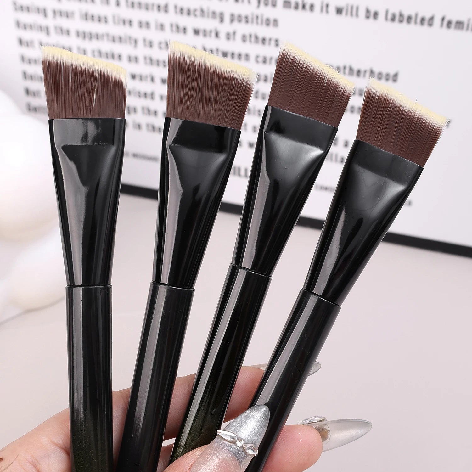 Ultra-Thin Liquid Foundation Brush Professionnal Blade Contour Cream Makeups Tools Soft Flat Beauty Cosmetics Brushes