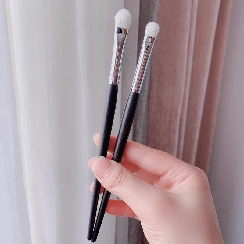Eyeshadow Blending Brush Luxury Natural Fine Goat Hair Ebony Handle Eye Shadow Makeup Brushes Beauty Tools
