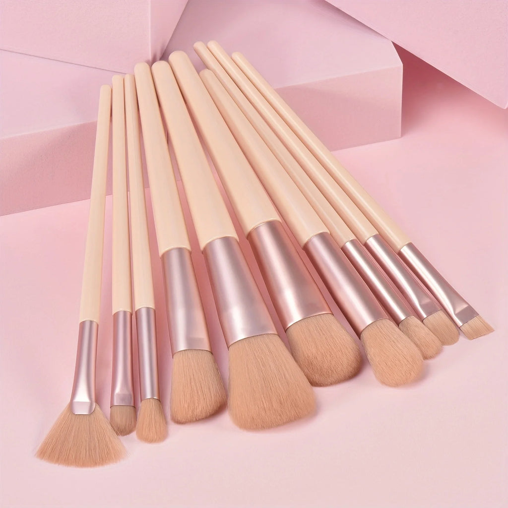 makeup brush set, including foundation, contouring, eyeshadow, eyeliner, eyebrow brush and other makeup tools