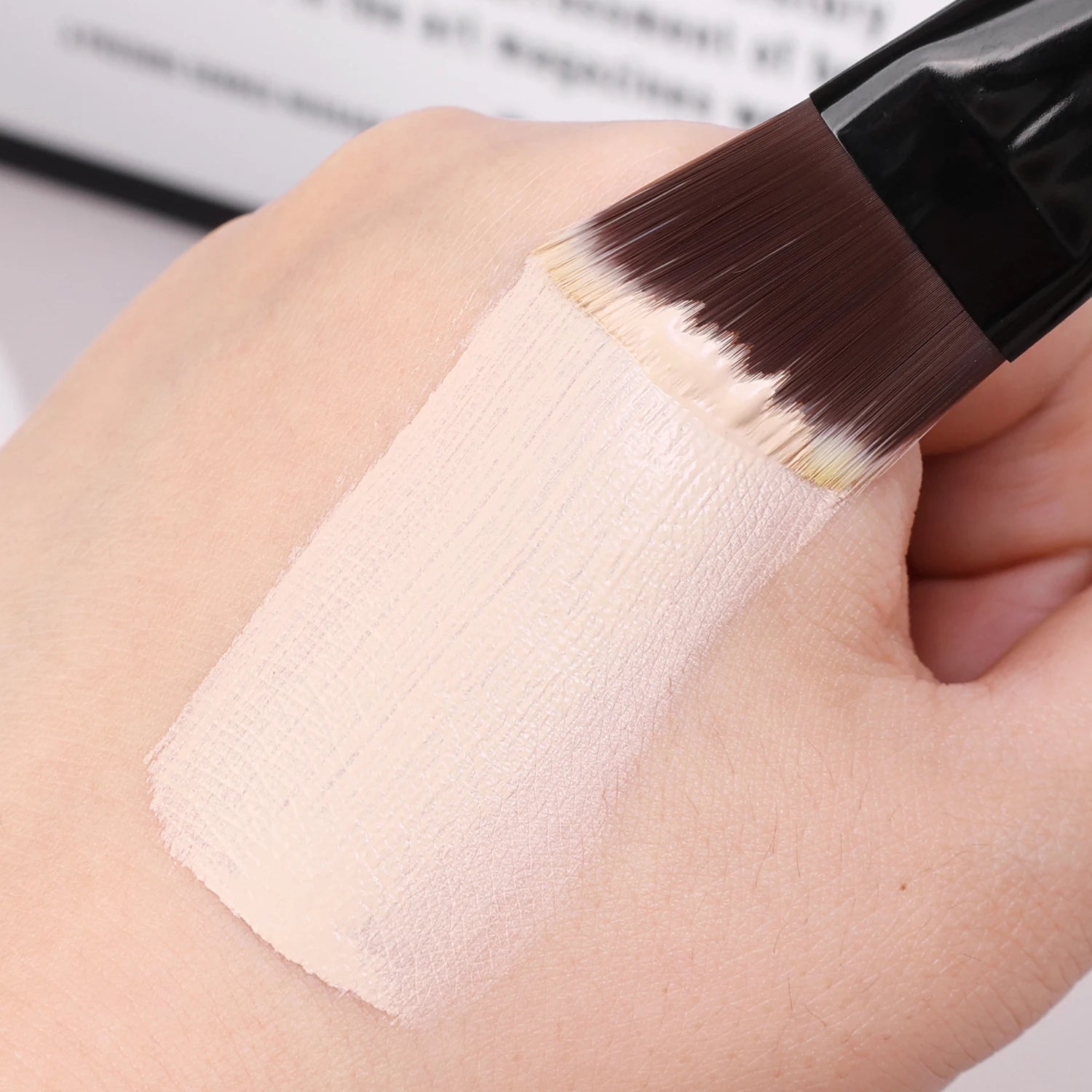 Ultra-Thin Liquid Foundation Brush Professionnal Blade Contour Cream Makeups Tools Soft Flat Beauty Cosmetics Brushes