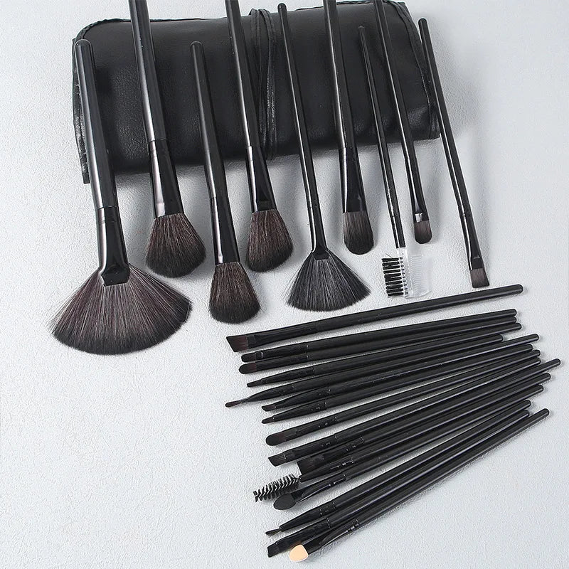 Full Makeup Brushes Set for Beginners Pros Soft Synthetic Powder Blush Contour Eyeshadow Brow Tools with Storage Bag Beauty Kit