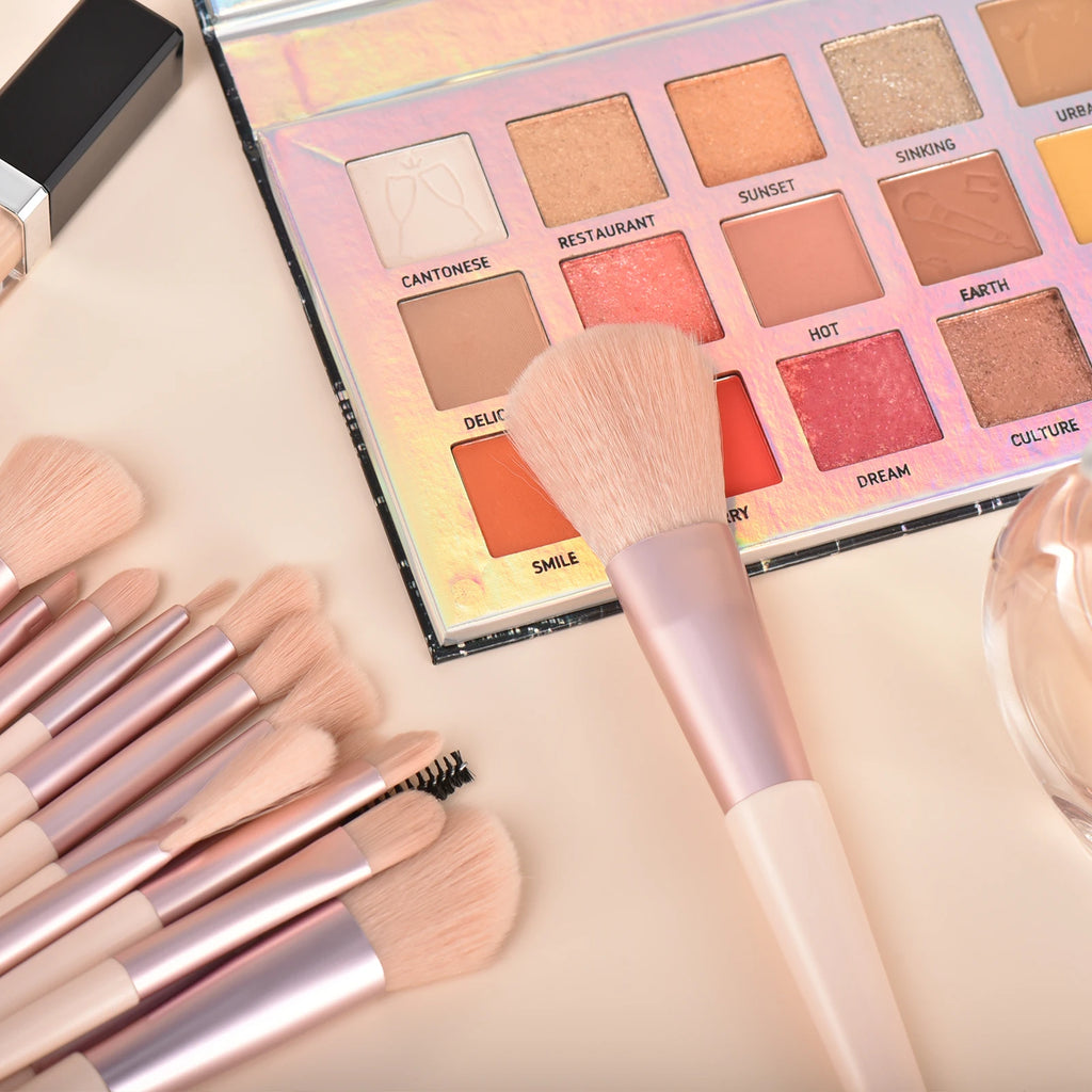 makeup brush set, including foundation, contouring, eyeshadow, eyeliner, eyebrow brush and other makeup tools